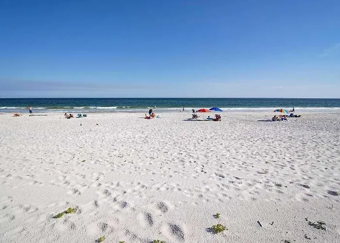 Holiday home Sandy Feat South